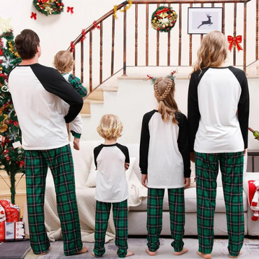 Pigiama Natale Famiglia <br/> Merry Christmas